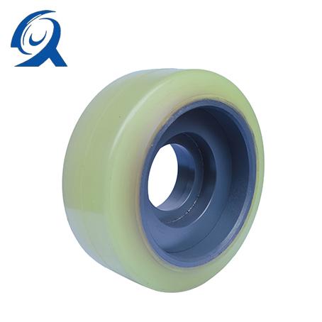 254-102-169 Complete Wheel Hub with 3 Small Holes